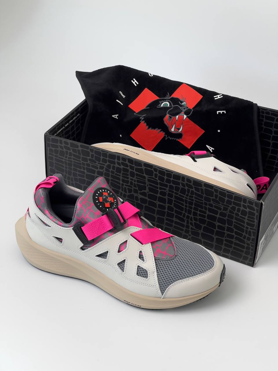 Nike Patta x Air Huarache 20Y24 - Зображення 4