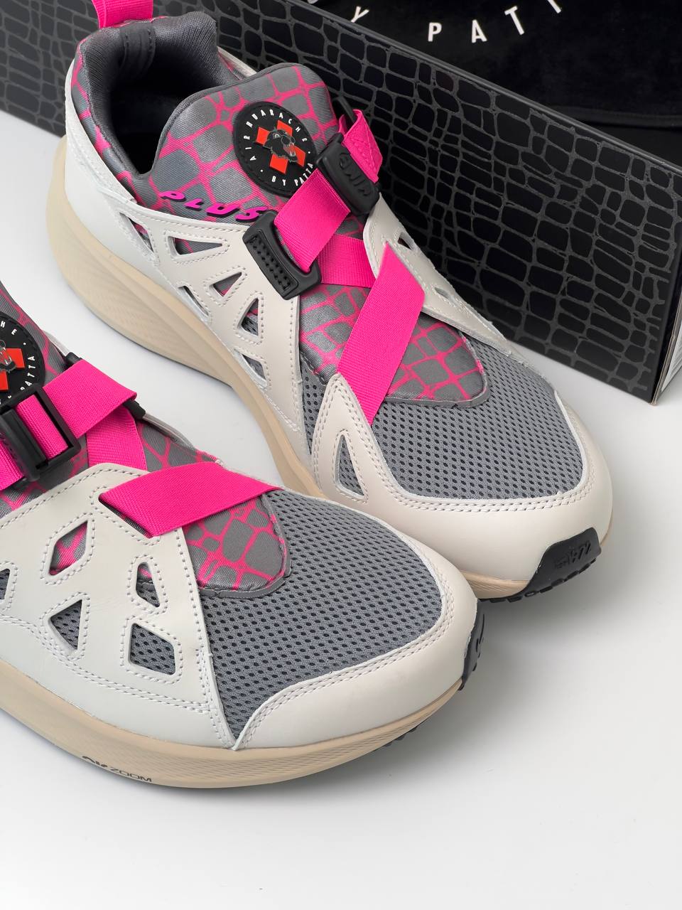 Nike Patta x Air Huarache 20Y24 - Зображення 5