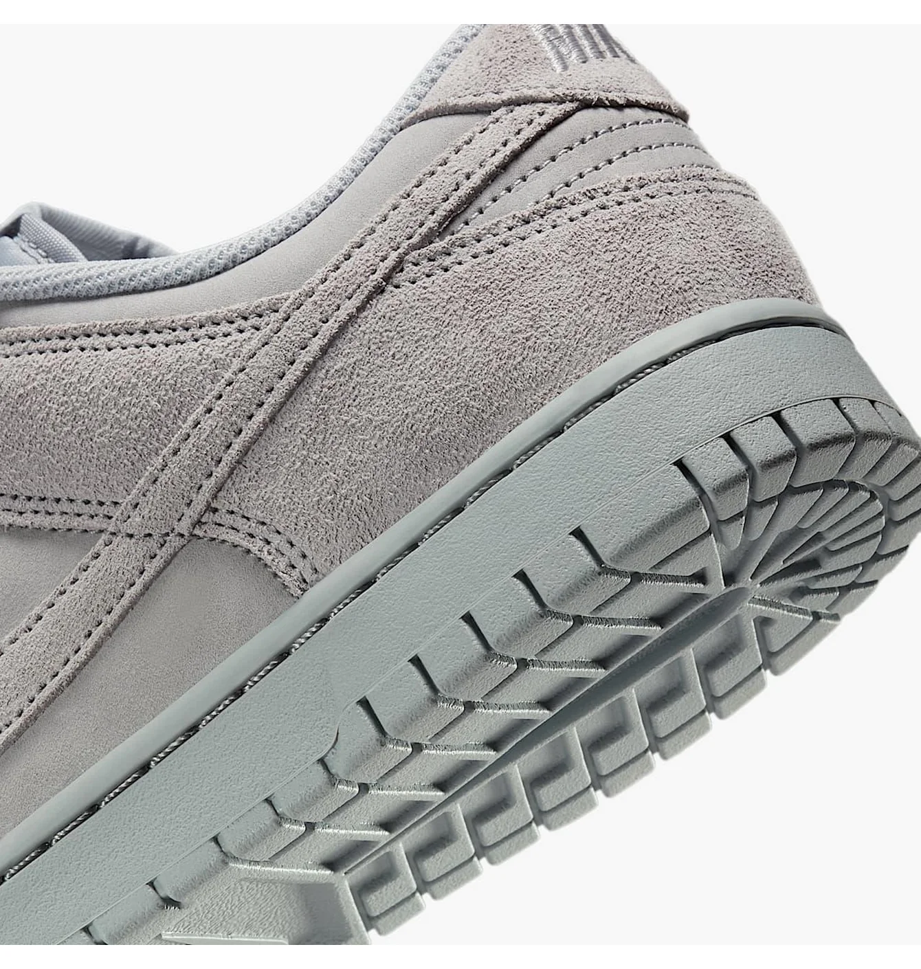 Nike Dunk Low SE Wolf Grey - Зображення 7