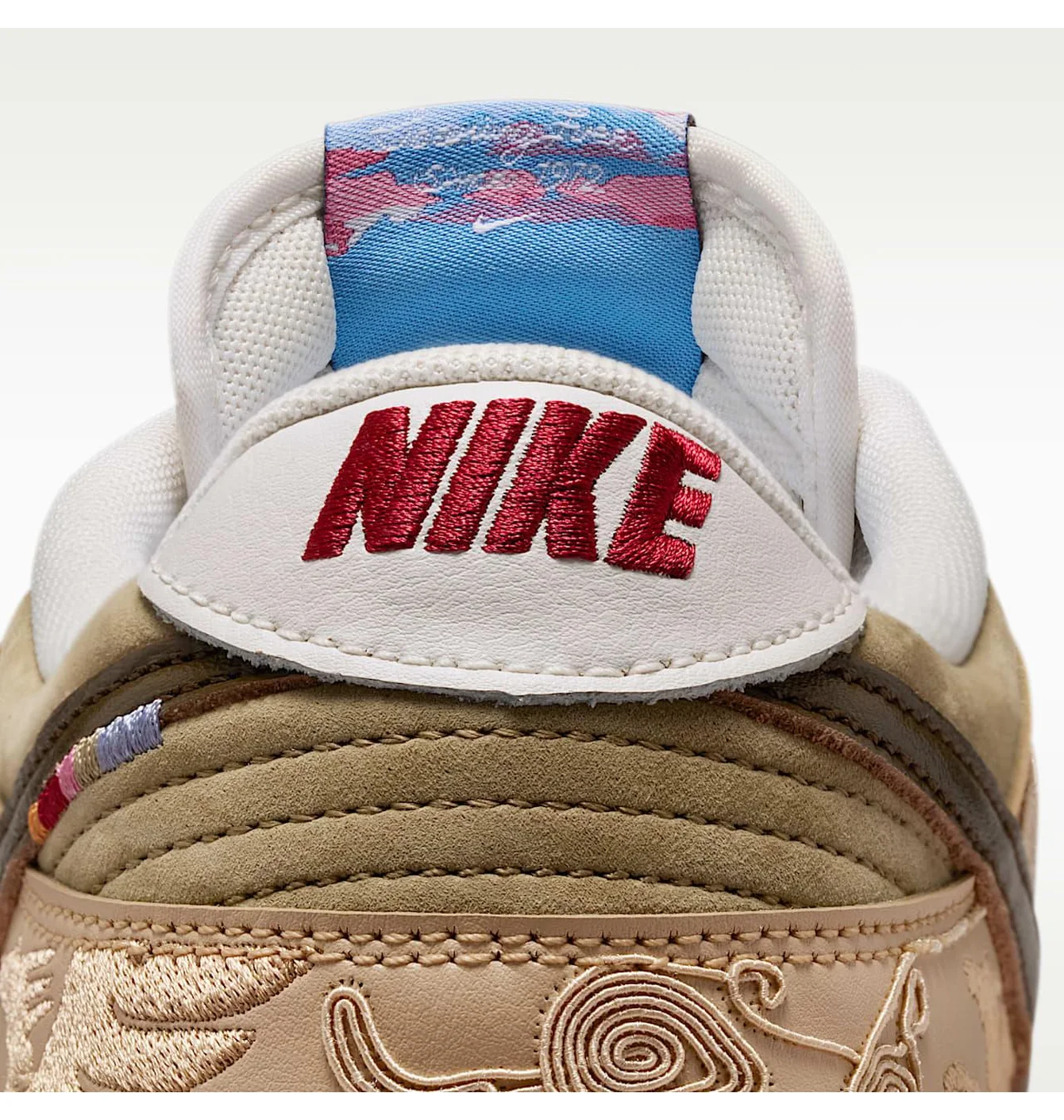 Nike Dunk Low ‘Year of The Horse’ - Зображення 3